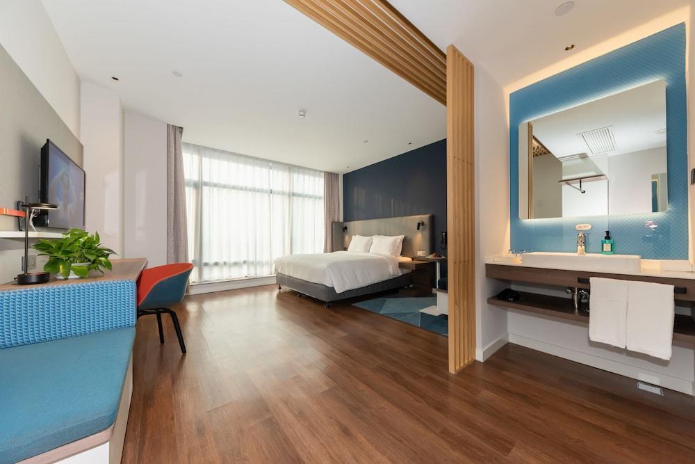 Holiday Inn Express Shanghai Tangzhen By Ihg - 20 Mins To Disney Land Eksteriør bilde