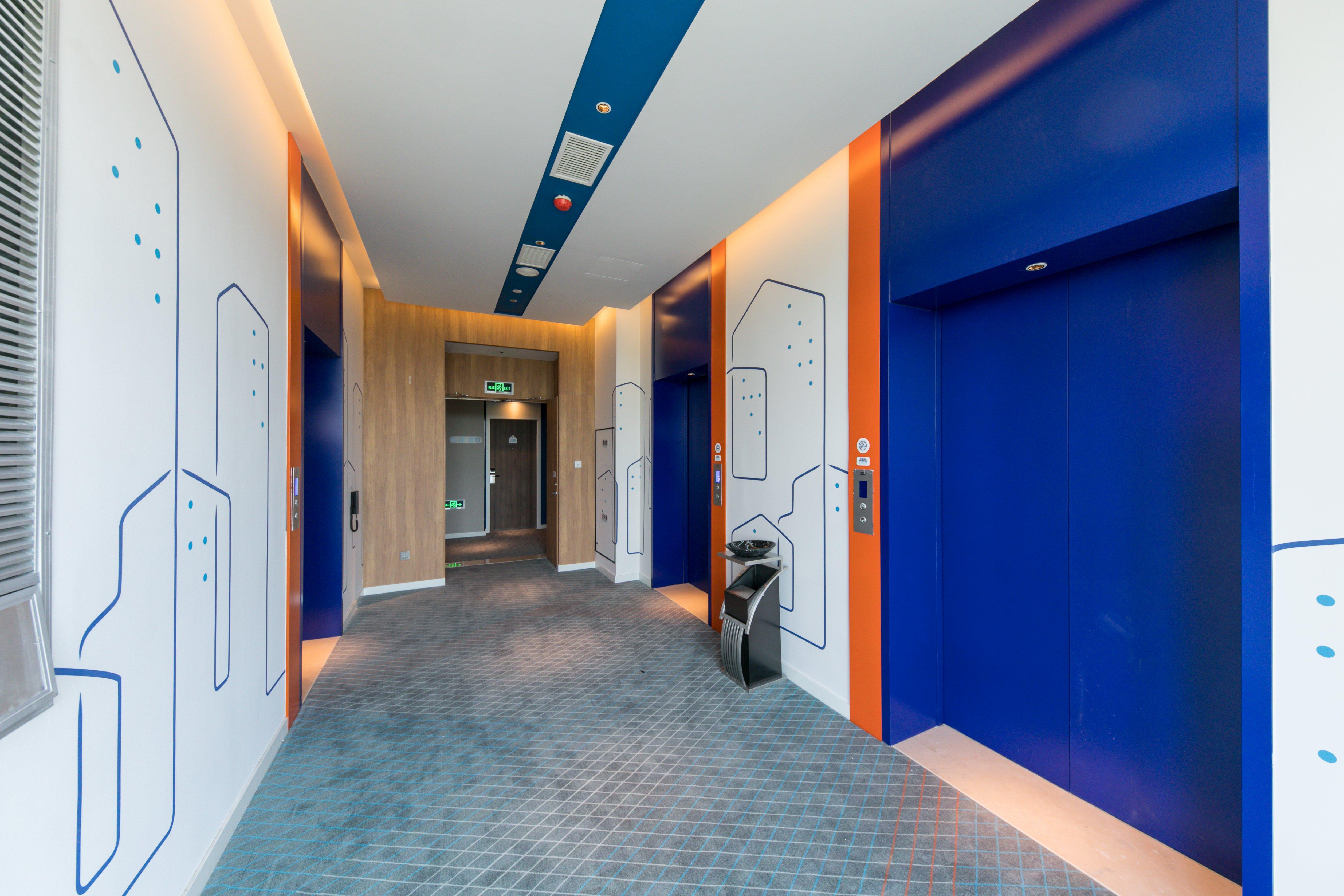 Holiday Inn Express Shanghai Tangzhen By Ihg - 20 Mins To Disney Land Eksteriør bilde